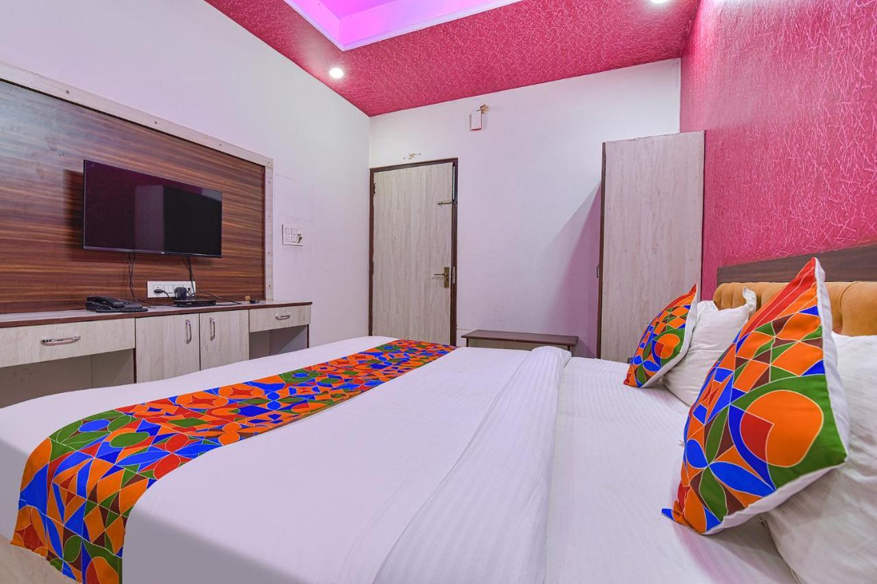 Fabhotel The Lotus Jaipur Buitenkant foto